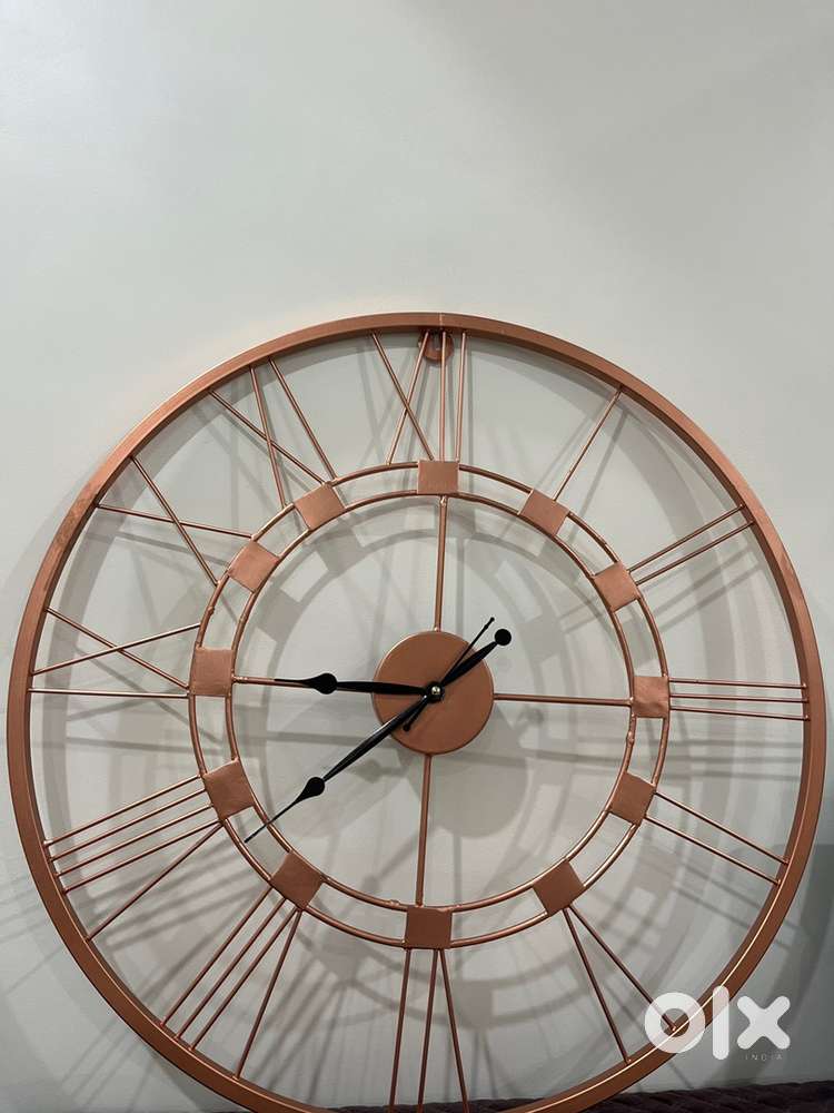 Wall clock 24 inch brand new