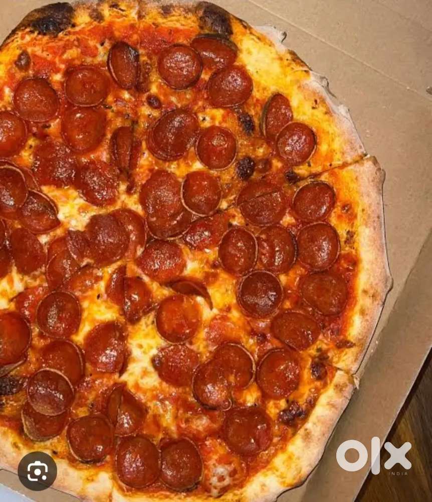 We are looking for pizza delivery worker for dominos ¹⁸