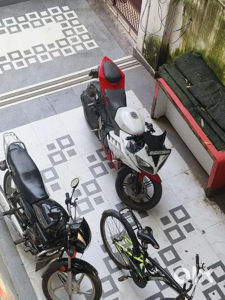 Urgent sell Krna hai Dusri bike leni hai