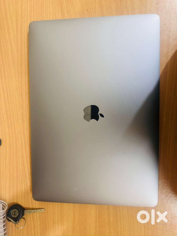 MacBook pro 15 inch