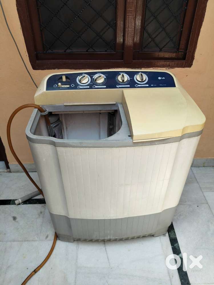 LG Washing Machine 7.2kg Semi-Automatic – Working Perfectly
