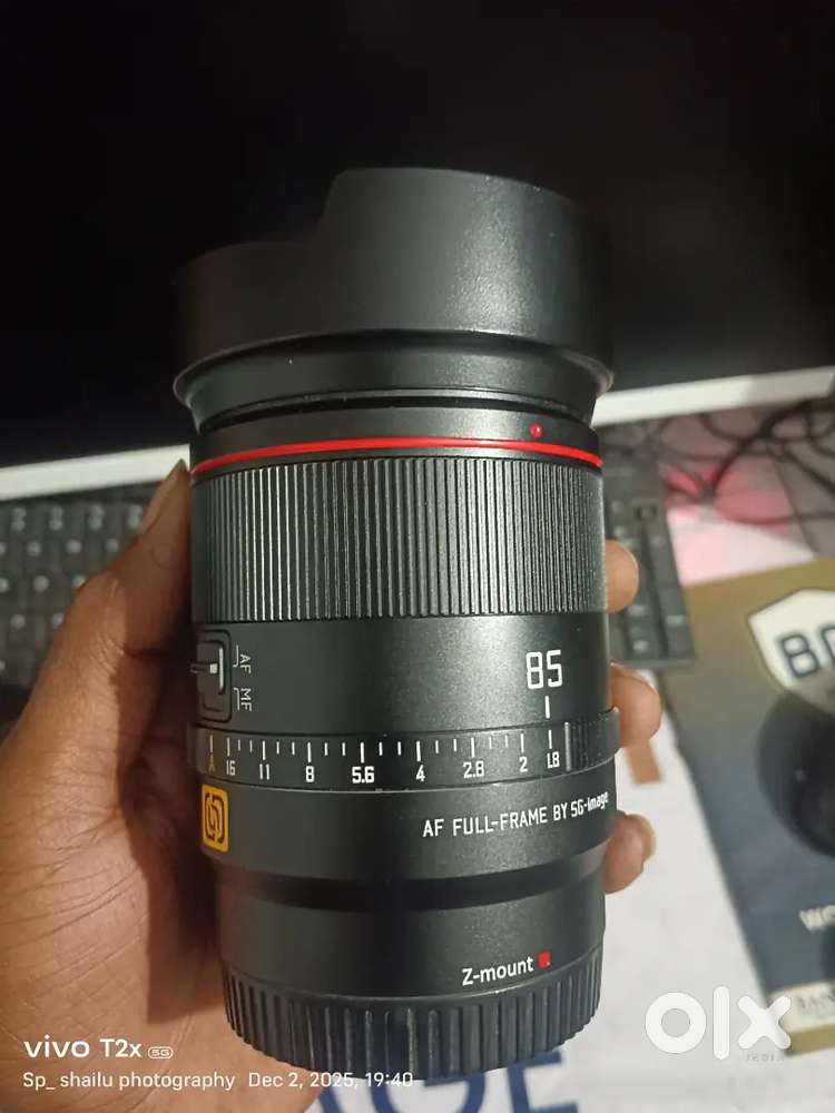 SG Image 85mm lens