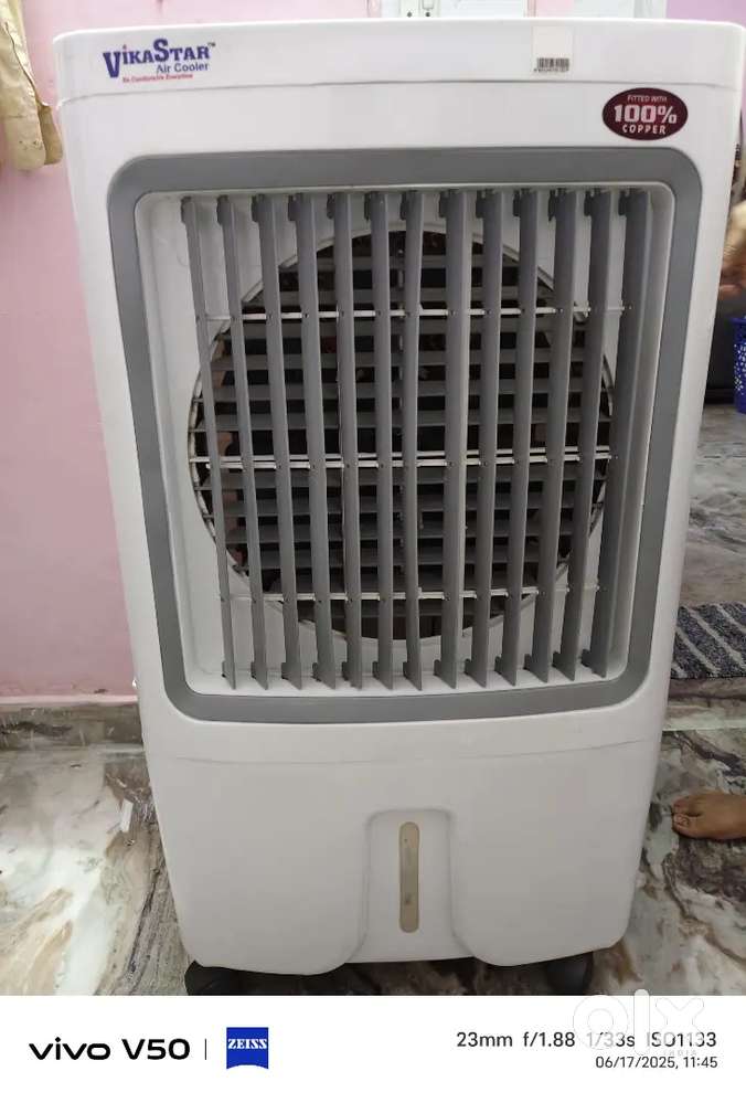Very good condition cooler new