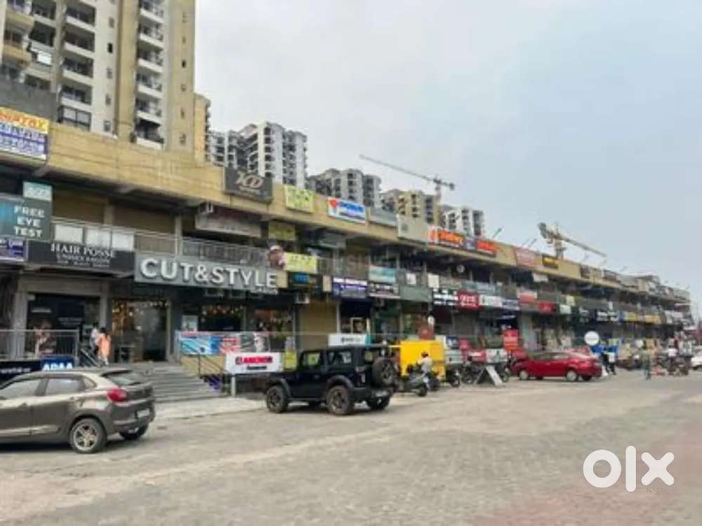 Ready to move on road Shop available for sale sector 16 b noida exten