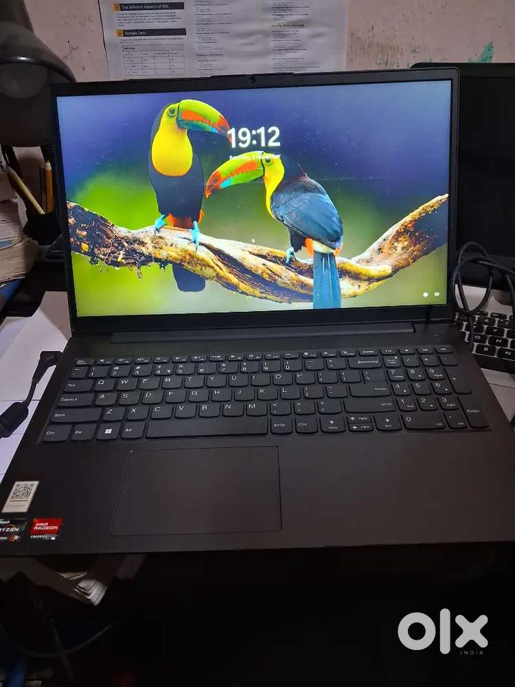 Laptop Lenevo v15 G2 ALC