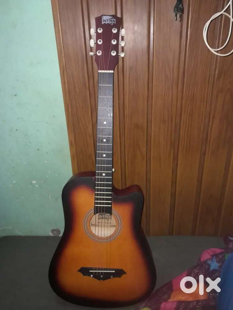 Gitar wooden colour