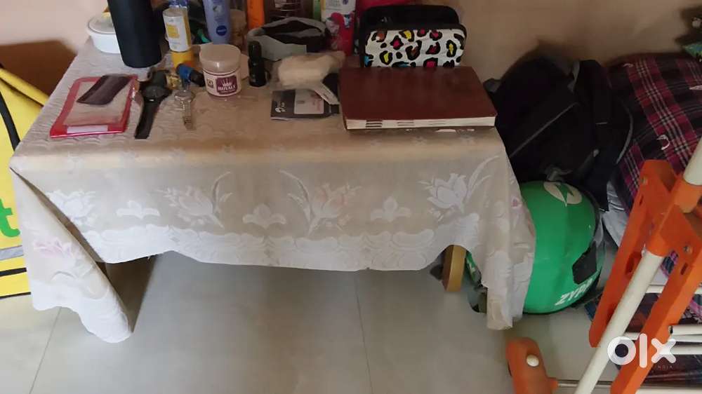 6 seater Sofa +dining table+ cupboard+centre table god condition
