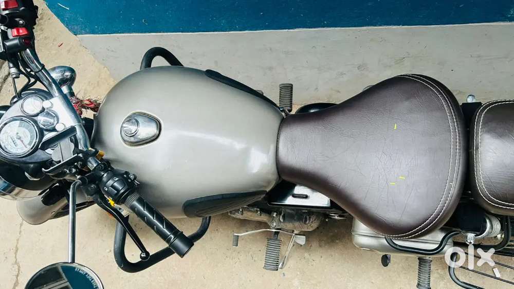 Classic 350 brand new condition