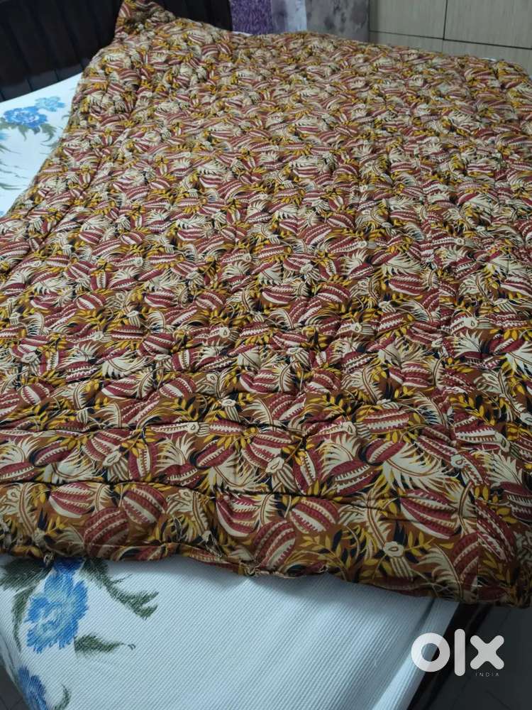 Cotton Rajai with pure white ruyi filling