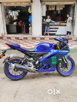 YamahaR15 v4