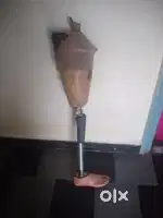 Artificial right leg