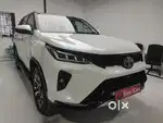 Toyota Fortuner Legender 4X4 AT 2.8, 2022, Diesel