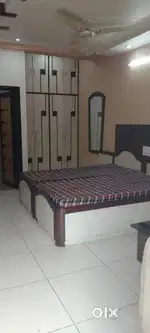 Vaishali Studio Fully Ultra Furnished For Males nr Inox No Restriction