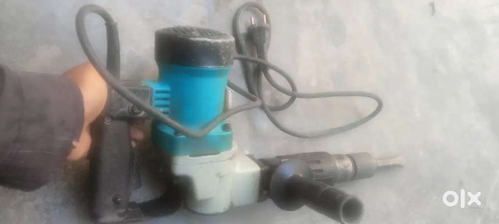 Divs Plus+ Hammer Drill Machine 1240W Excellent Working Condition