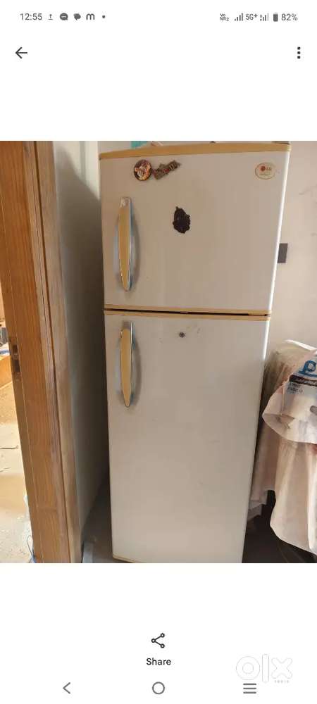 Double door fridge