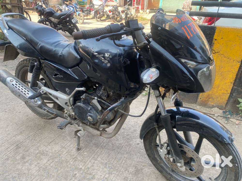 Fully serviec and new tyre fully work engin