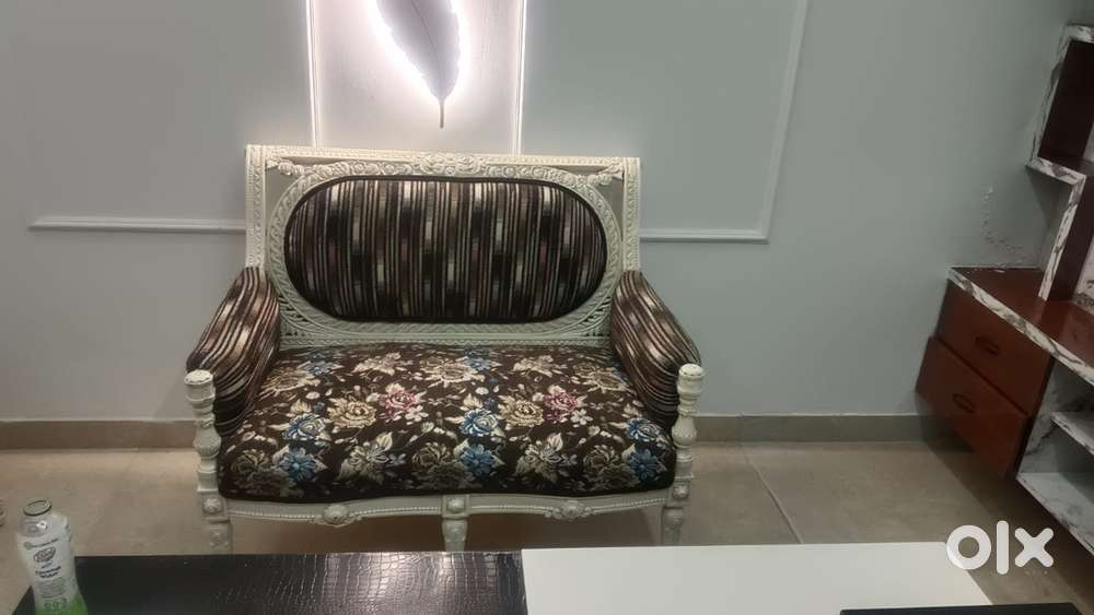 Sofa and table set