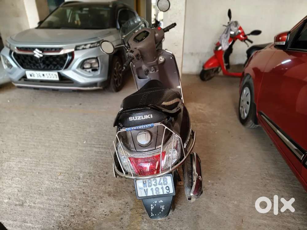 Access 125 bluetooth edition BS 6