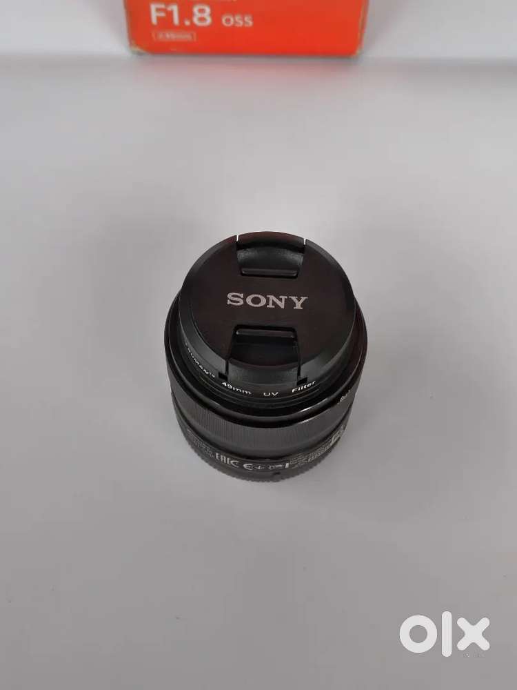 Sony 35mm f.18 oss apsc lens