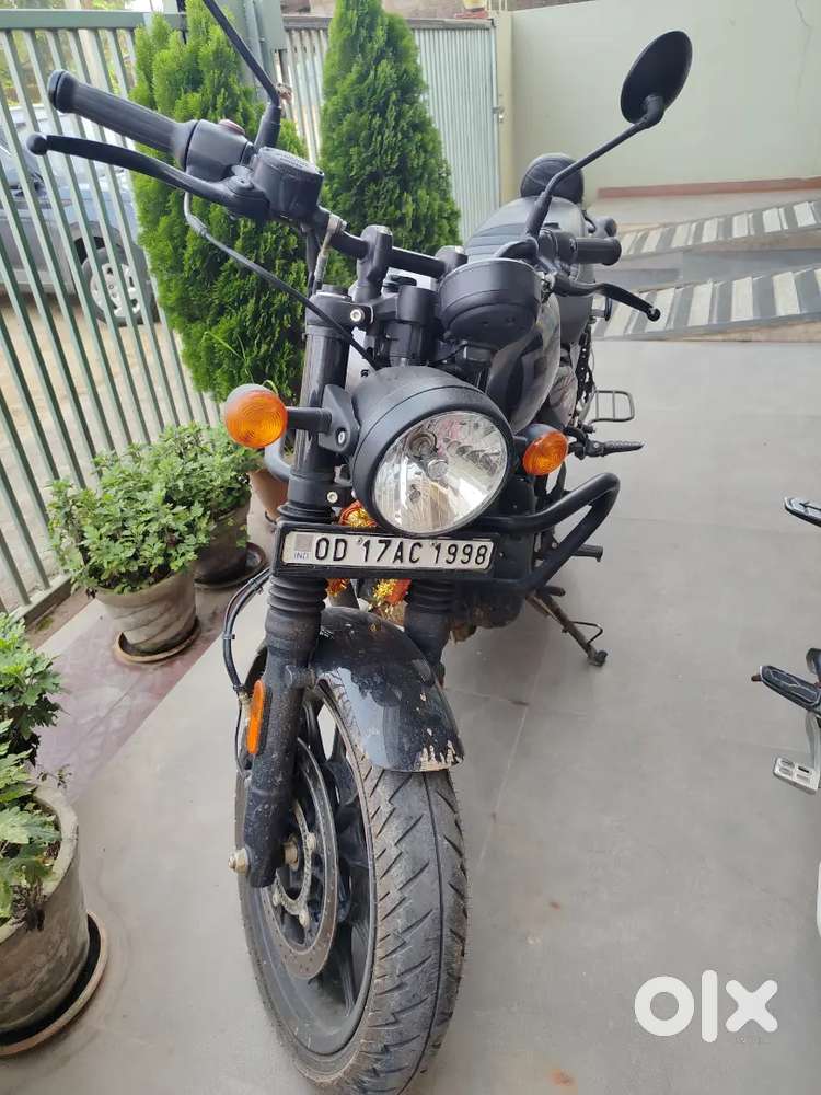 Royal Enfield hunter