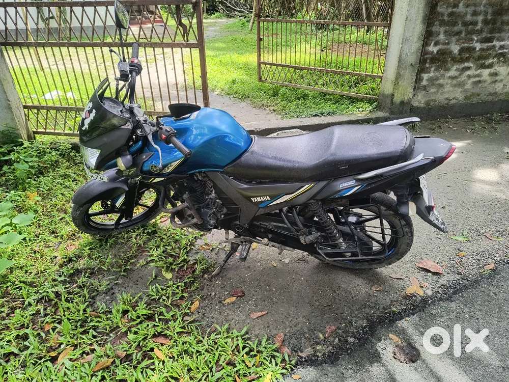 Bike in excellent condition.Price: ₹43,000 (slightly negotiable).
