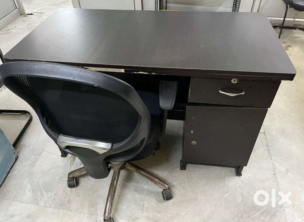 Urgent requirement for female candidate