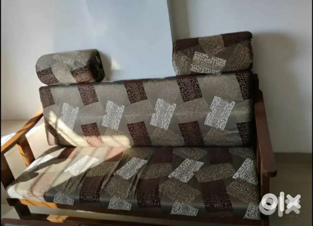 Sagwan wood sofa