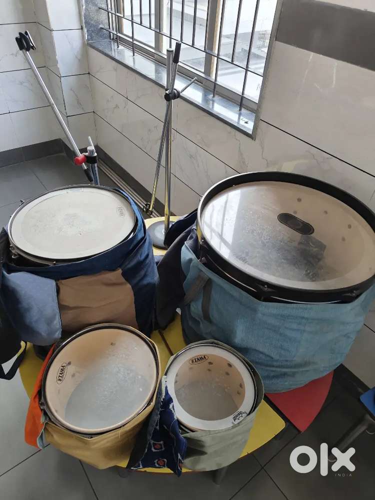Tama drum set