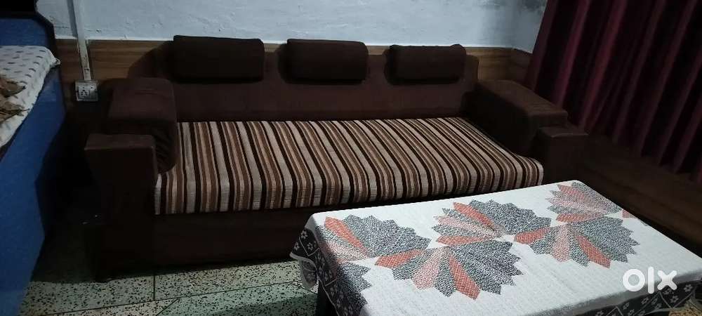 Sofa set 3 plus 2
