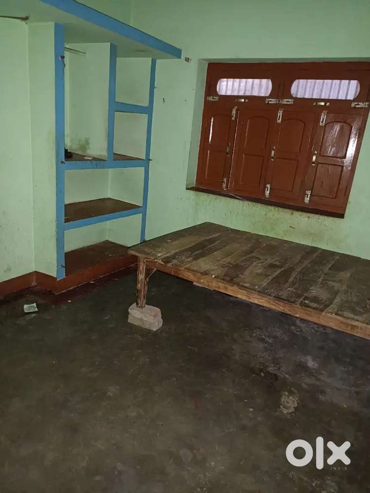 1 Room in Sri Krishna Nagar, Motihari