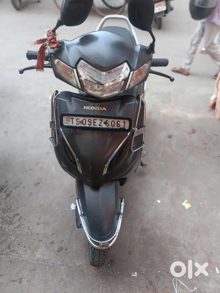 Activa 4sale serviced only at authorised center smooth egne-new tyre