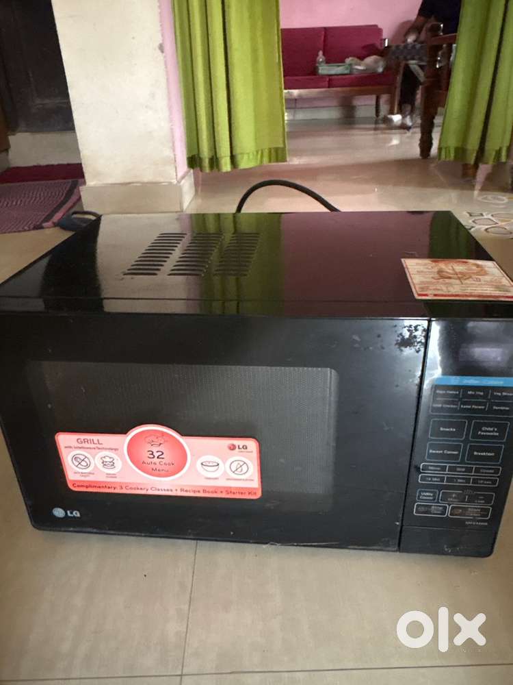 LG microwave oven