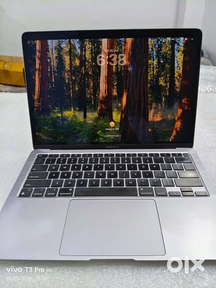 MAC BOOK AIR A2337