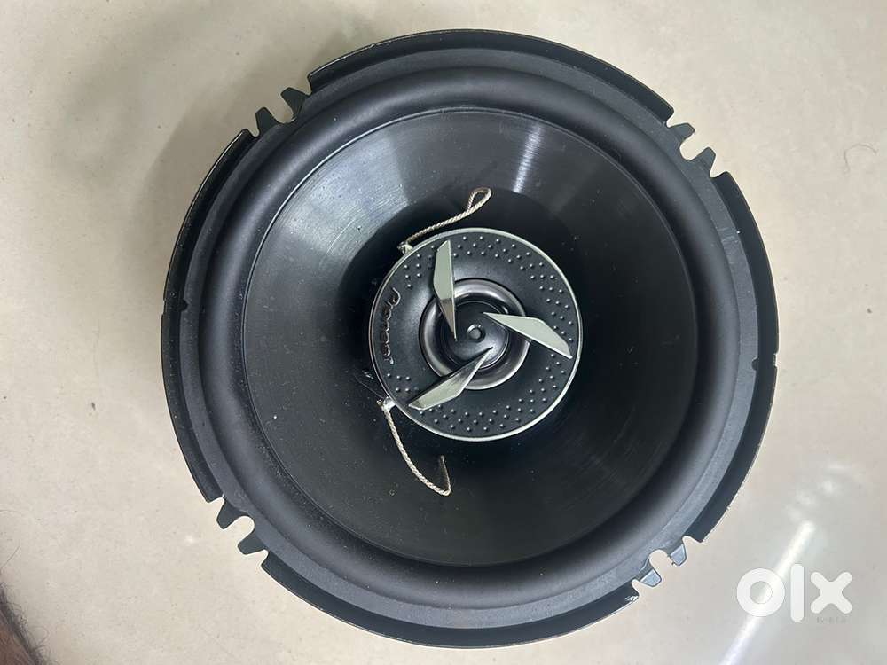 Poineer car speakers