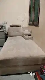 Setty/long couch