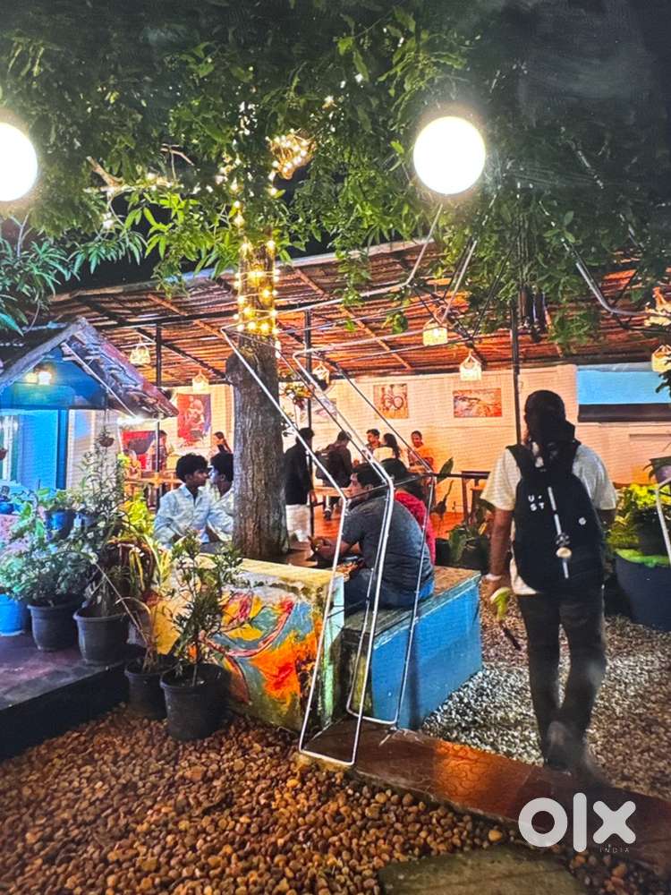 Restaurant / Cafe - Service In-Charge / Service Head