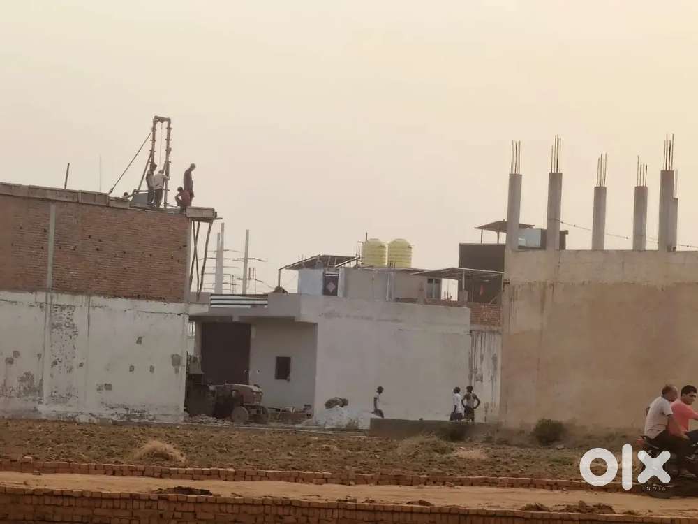 Free hold plot noida