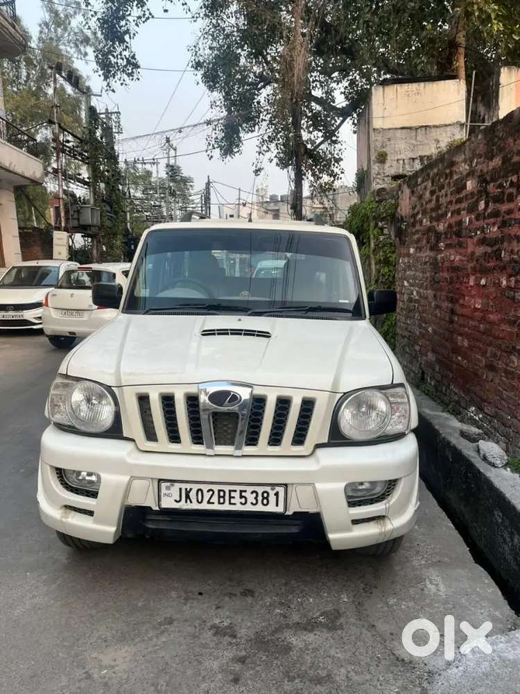 Mahindra Scorpio VLX mHawk