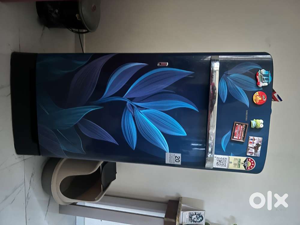 189L Samsung fridge. Mint condition.