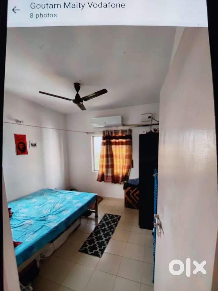 One BHK  Semifinished  nicely  maintained  ready to  move for. Sale.