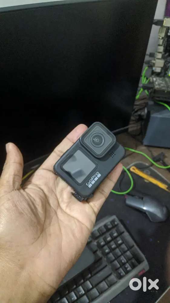 GoPro 9 with bill box in good condition go pro insta insta360