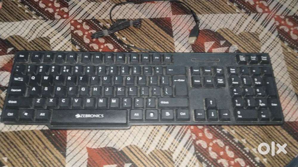 Keyboard and mouse  free mouse pad