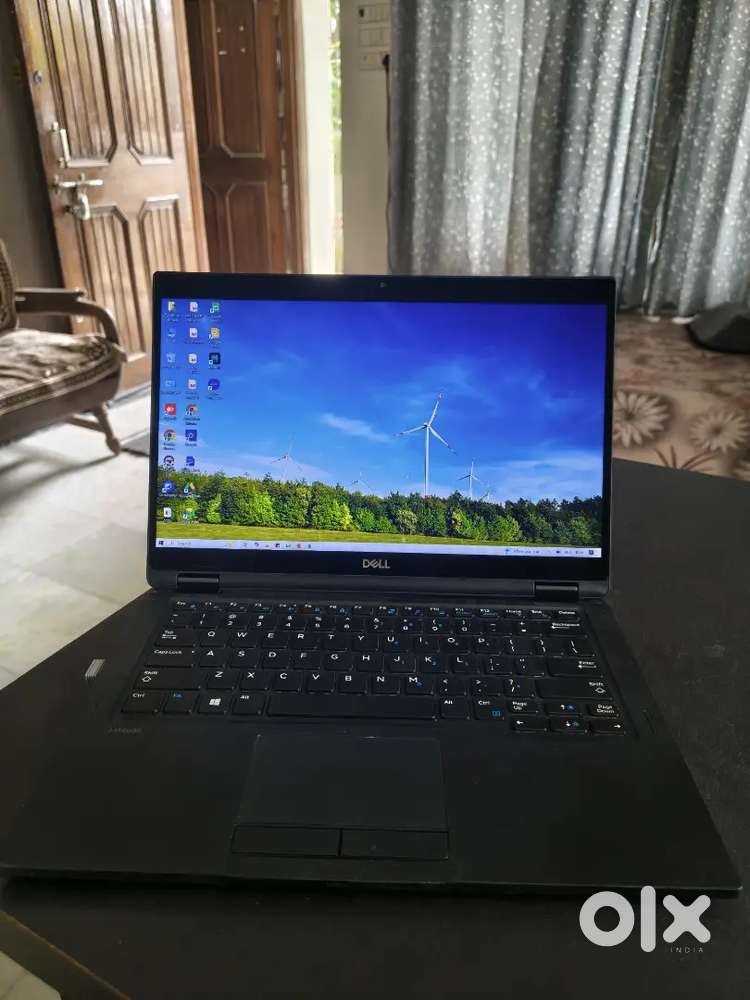 Touch screen, Sleek & lightweight Laptop.