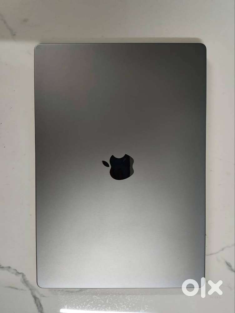 MacBook Pro M1 Max  32GB RAM  1TB SSD