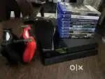 PS4 500GB jetblack + Controller + Contoller charging dock + 10 Games