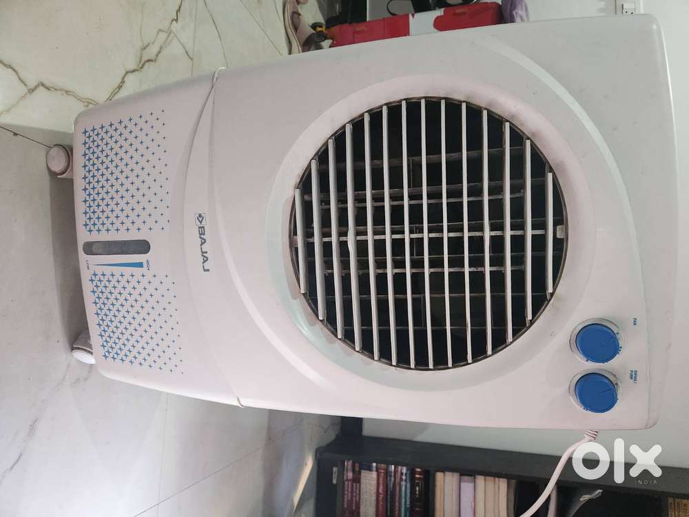 Bajaj cooler