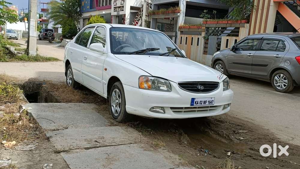 Hyundai Accent 1.5 GLE, 2011, Petrol