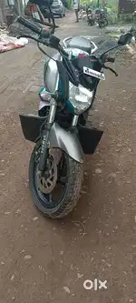 फुल कंडिशन बाईक