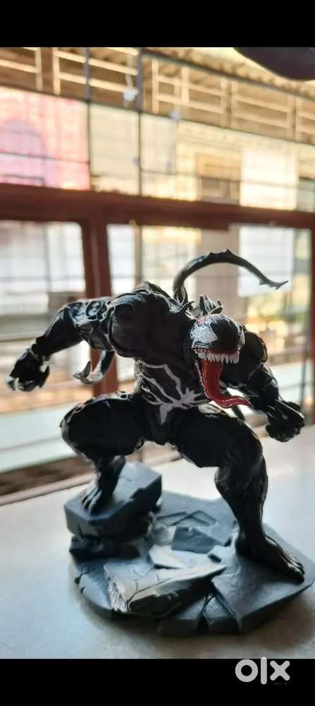 Venom 8k quality action figure