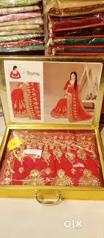 Saree, Kurti par 50% Flat off